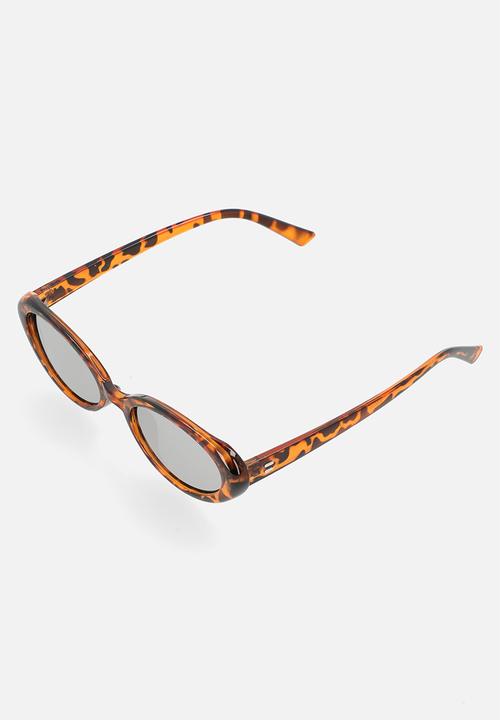 Superbalist - Annabel oval sunglasses-brown