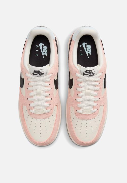 Nike - Air Force 1 '07