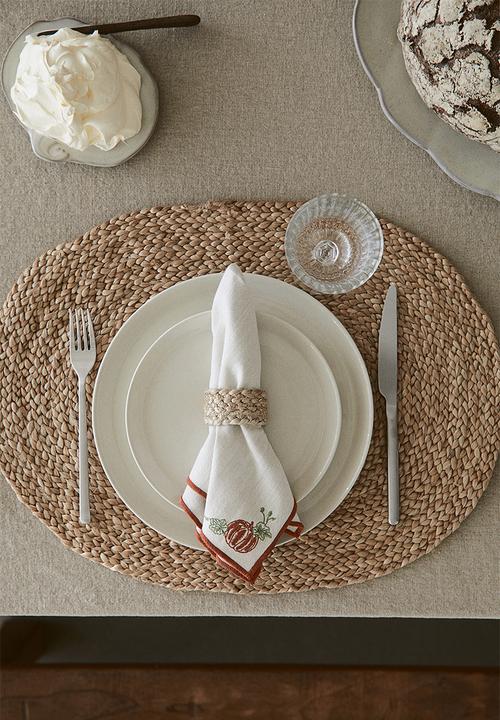 H&M - 4-Pack embroidered napkins - white pumpkin