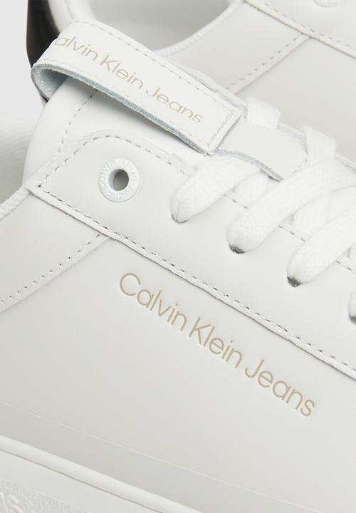 Calvin Klein - MACAU