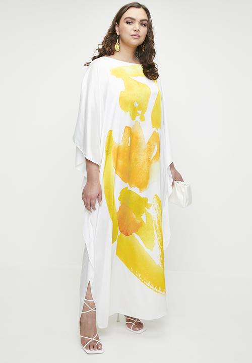 VELVET - Printed satin kaftan dress - yellow painted people.