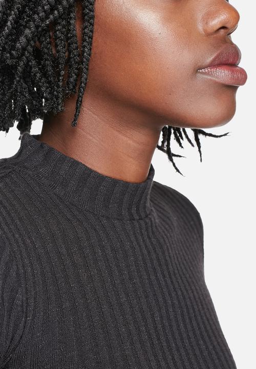 Vero Moda - Carla High Neck Top