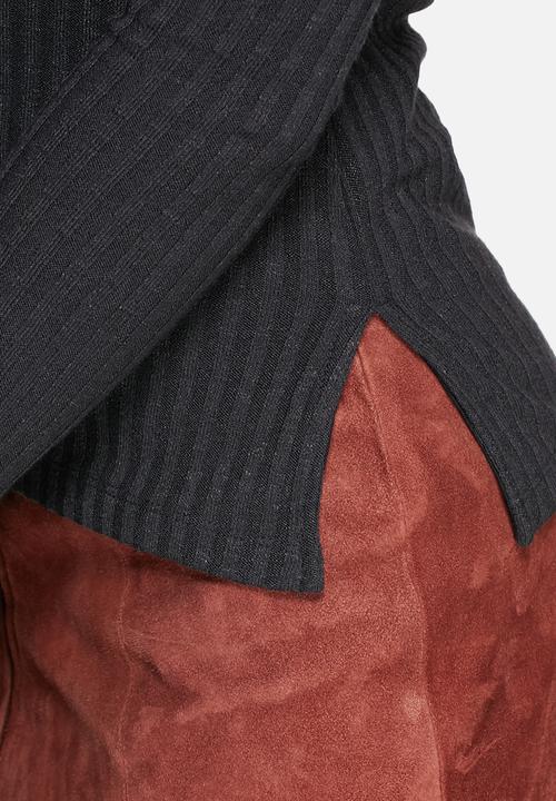 Vero Moda - Carla High Neck Top