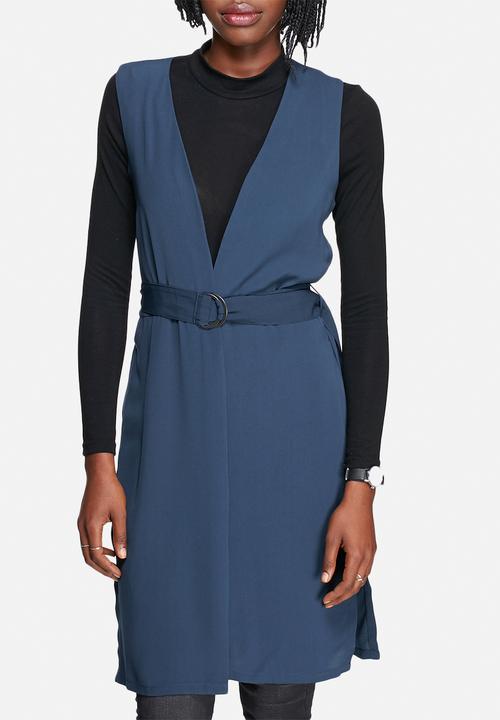 Vero Moda - Petra Sleeveless Jacket