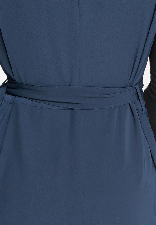 Vero Moda - Petra Sleeveless Jacket