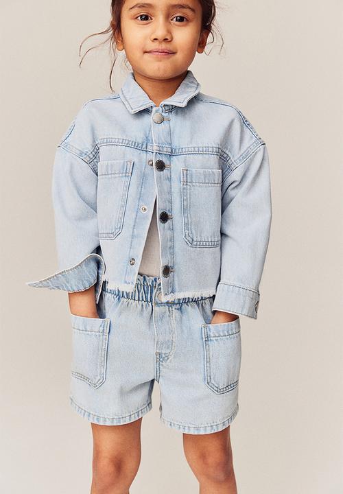 H&M - Loose fit denim shorts - light denim blue