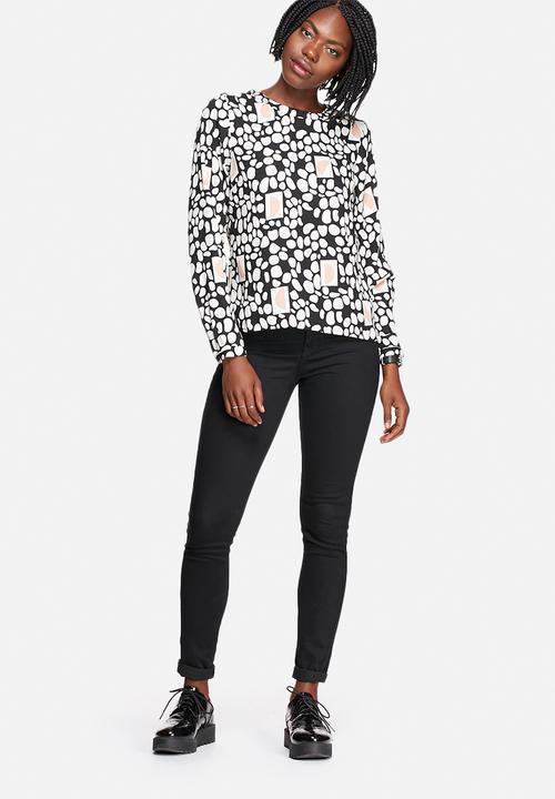 Vero Moda - Geo Open Back Blouse
