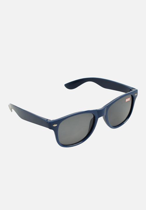 Character Group - Marvel peak cap & sunnies - multi
