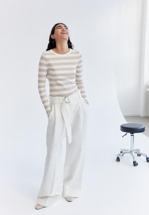 H&M - Ribbed jersey top - white & light beige striped