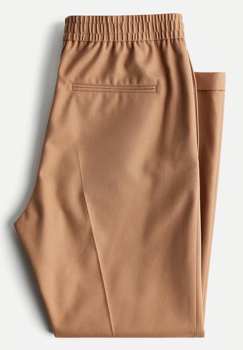 H&M - Slim fit tailored joggers - brown