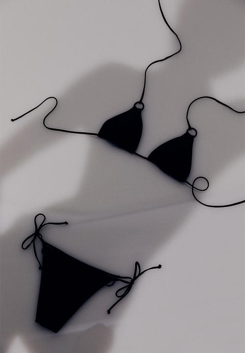 H&M - Padded triangle bikini top - black