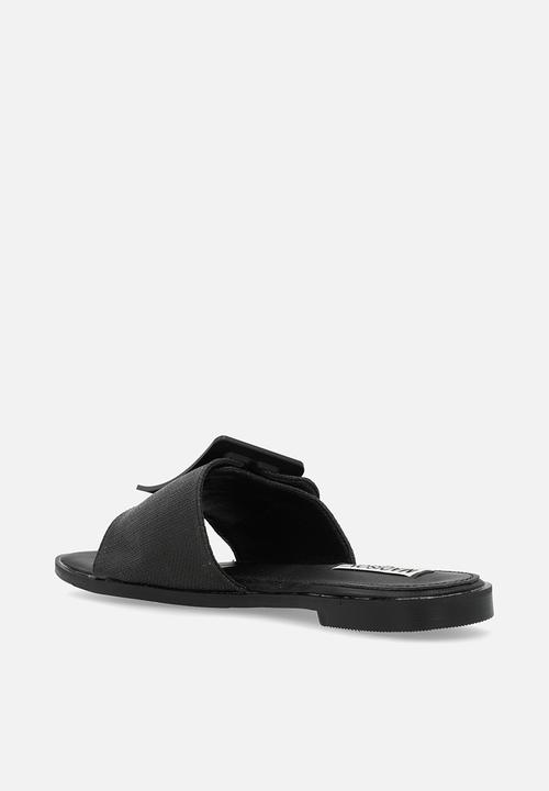 Madison® - Janvee slip-on sandal - black