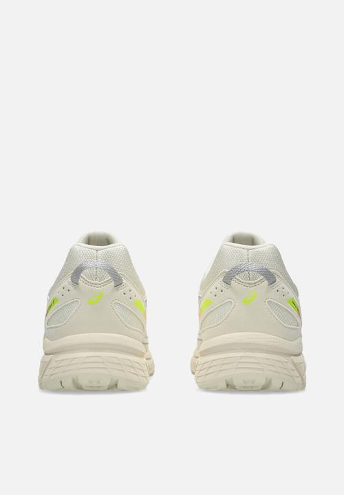 ASICS - Gel-venture 6