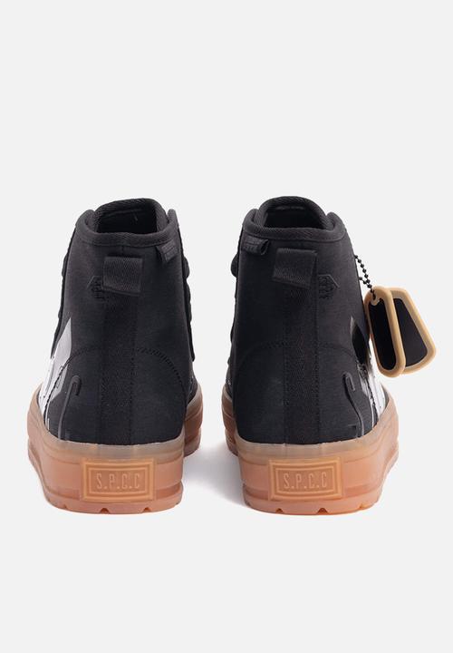 S.P.C.C - Surge Drongo Hi Sneakers - Black