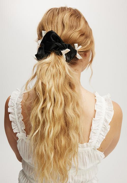 Rubi - Stella scrunchie - black/ecru