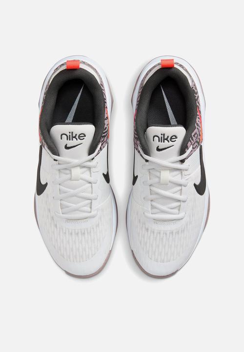 Nike - Zoom bella 6 prm