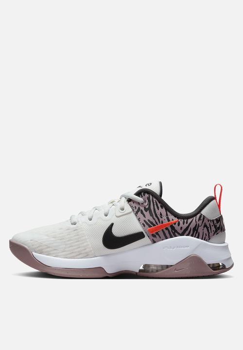 Nike - Zoom bella 6 prm