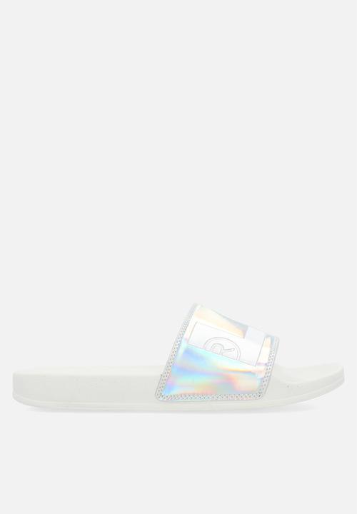 Levi’s® - June L S Slide - Silver