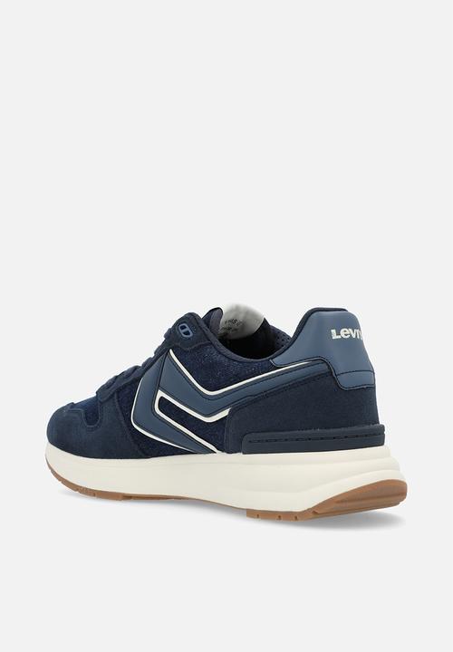 Levi’s® - Charge 