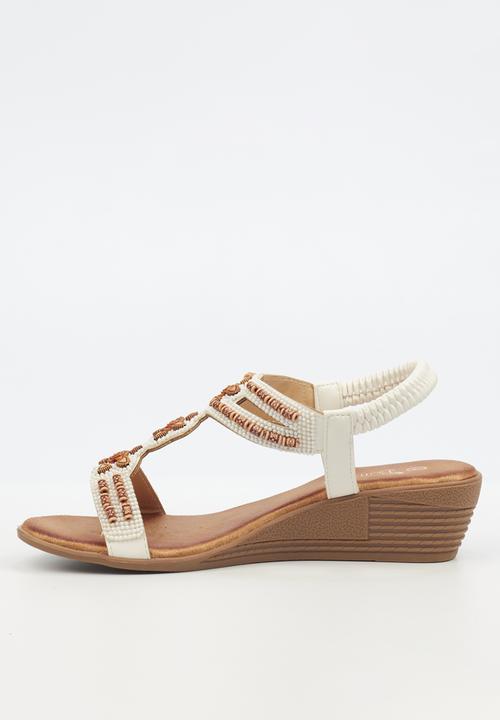 Butterfly Feet - Tinika 1 wedge - white