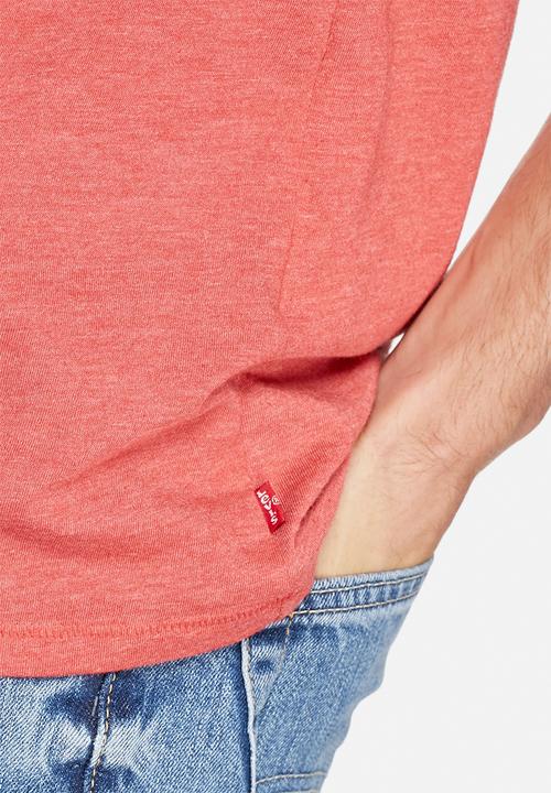 Levi’s® - Wordmark Graphic Tee