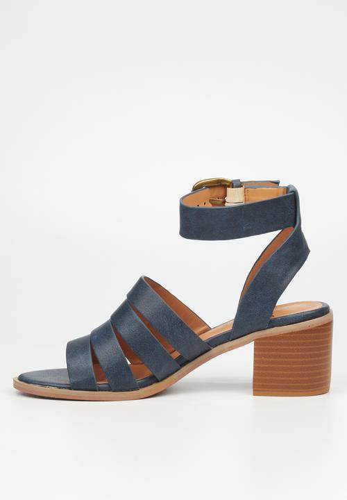 Butterfly Feet - Wexley 1 block heel - navy
