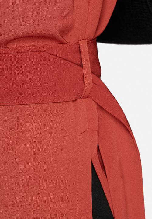 Vero Moda - Petra Sleeveless Jacket