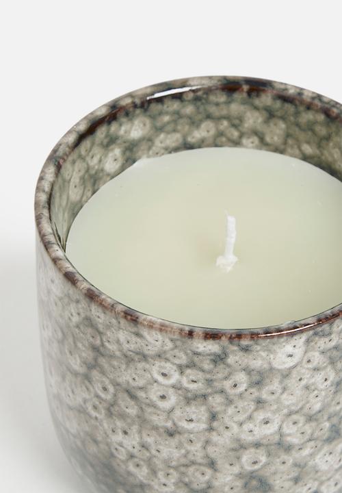 H&S - Scented Ceramic Candle Oud Wood