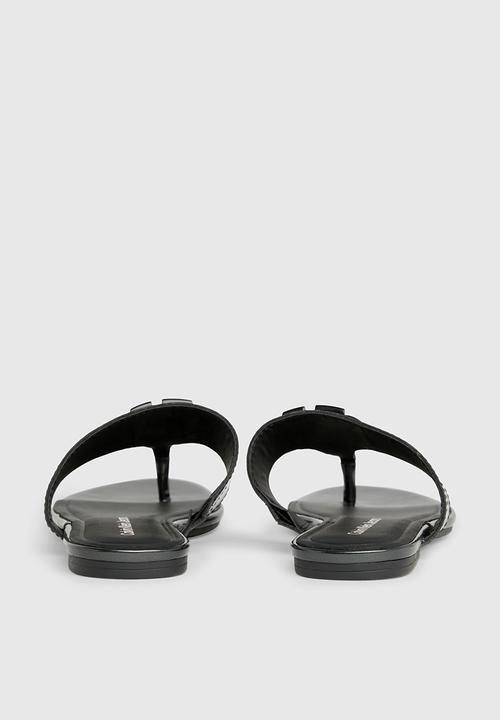 Calvin Klein - T-bar sandal - black