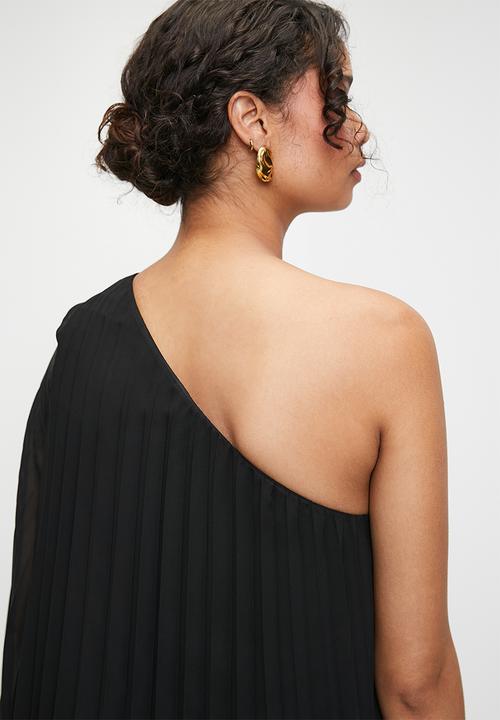 MILLA - Pleated asymmetric trapeze dress - black