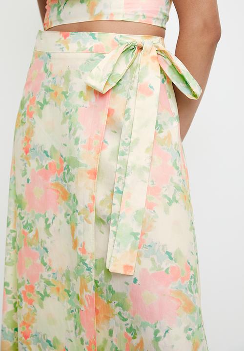 MILLA - Cotton printed wrap skirt (co-ord) - pastel soft focus floral aop