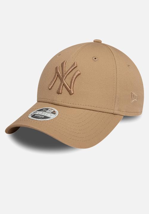 New Era - 940 Female League Essential Neyyan - Camel
