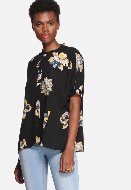 VILA - Nadine Shirt