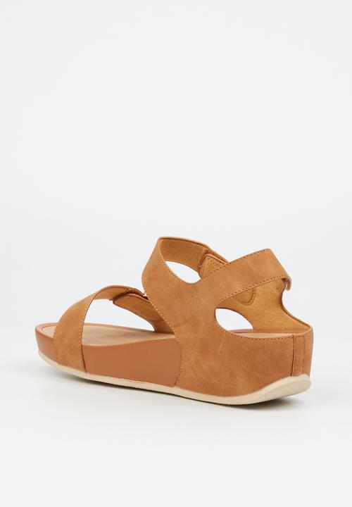 Butterfly Feet - Delia 11 slingback - tan