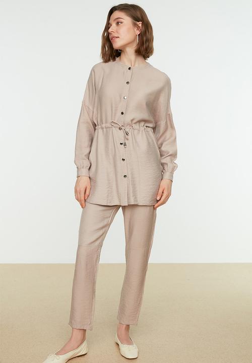 Trendyol - Tie Waist Shirt-Pants Weave Suit - Beige