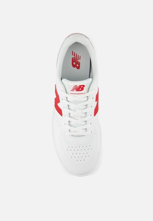 New Balance  - BB80