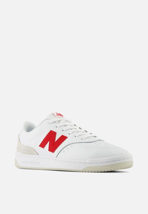 New Balance  - BB80