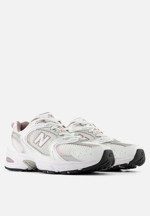New Balance  - 530