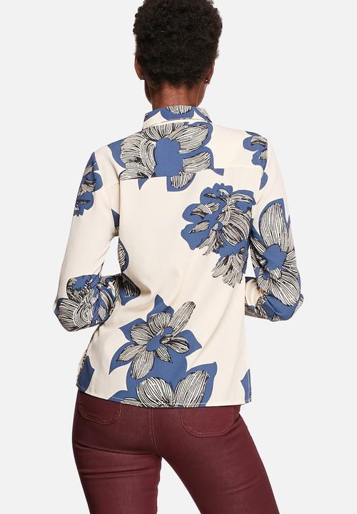 VILA - Graphical Shirt