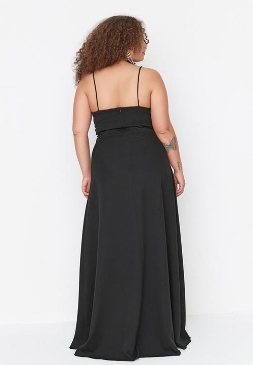 Trendyol - Plus Woven Slit and Slim Adjustable Strap Evening  Dress - Black