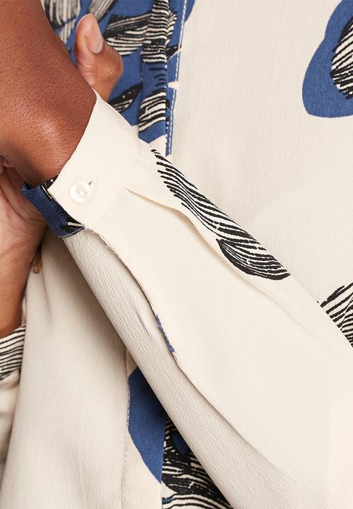 VILA - Graphical Shirt