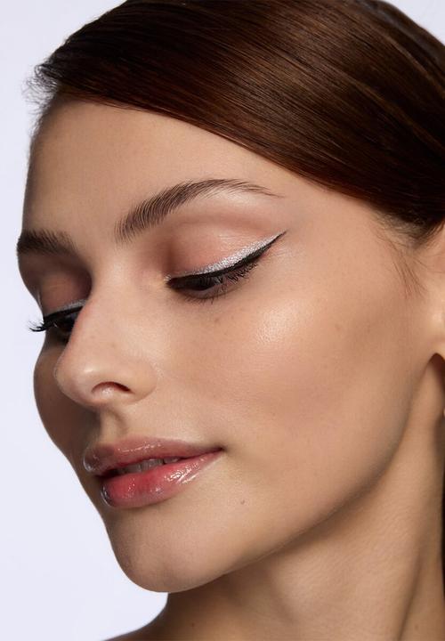 Catrice - 20H Ultra Precision Gel Eye Pencil Waterproof 120 - Icy Silver
