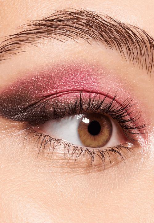 Catrice - The Soft Peony Eyeshadow Palette