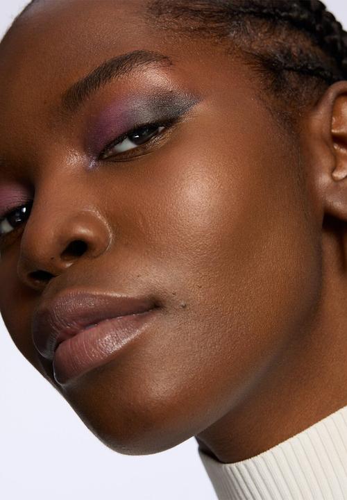 Catrice - The Soft Peony Eyeshadow Palette
