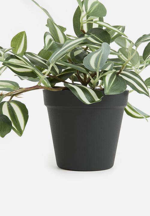 H&S - Artificial Hanging Plant Green - green