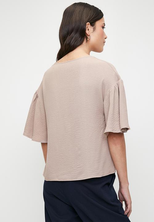 edit - V-neck wide sleeve shell - brown