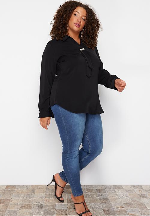 Trendyol - Woven Plus Size Stone Shirt Collar Blouse - Black