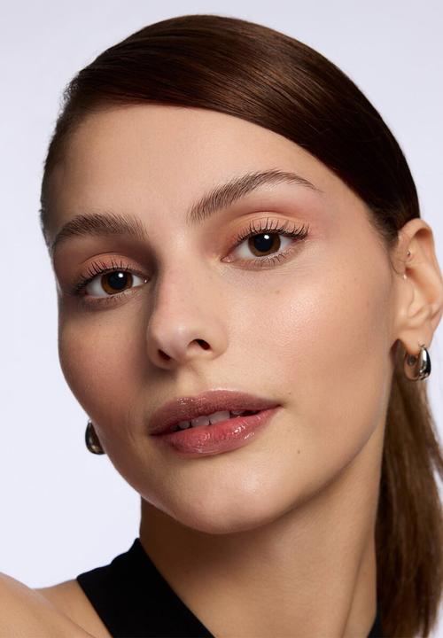 Catrice - Max It Up Lip Booster Extreme 060 - Good Girl Gone Bad