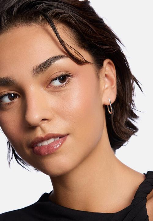 Catrice - Max It Up Lip Booster Extreme 060 - Good Girl Gone Bad