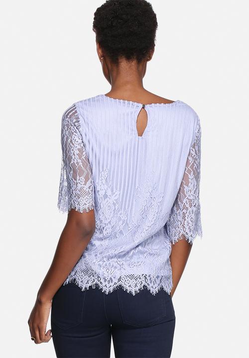 VILA - Lasso Lace Top